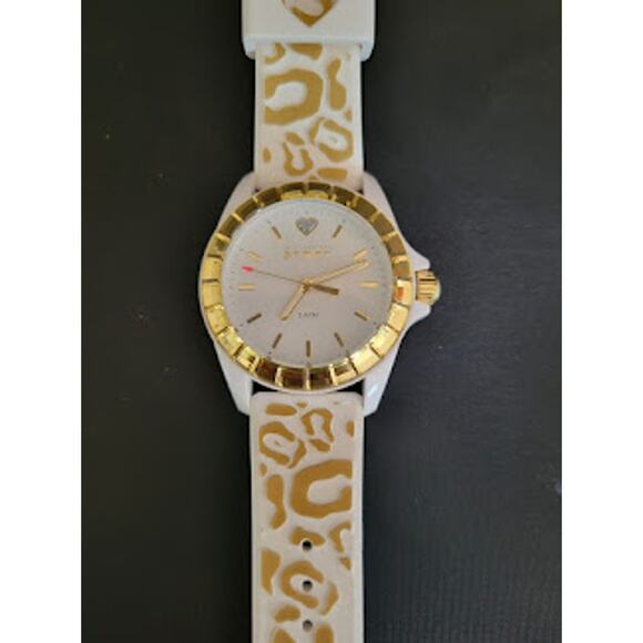 Women Juicy Couture Sport Women\'s Watch with Gold Tone Jeweled Bezel Animal Print Band